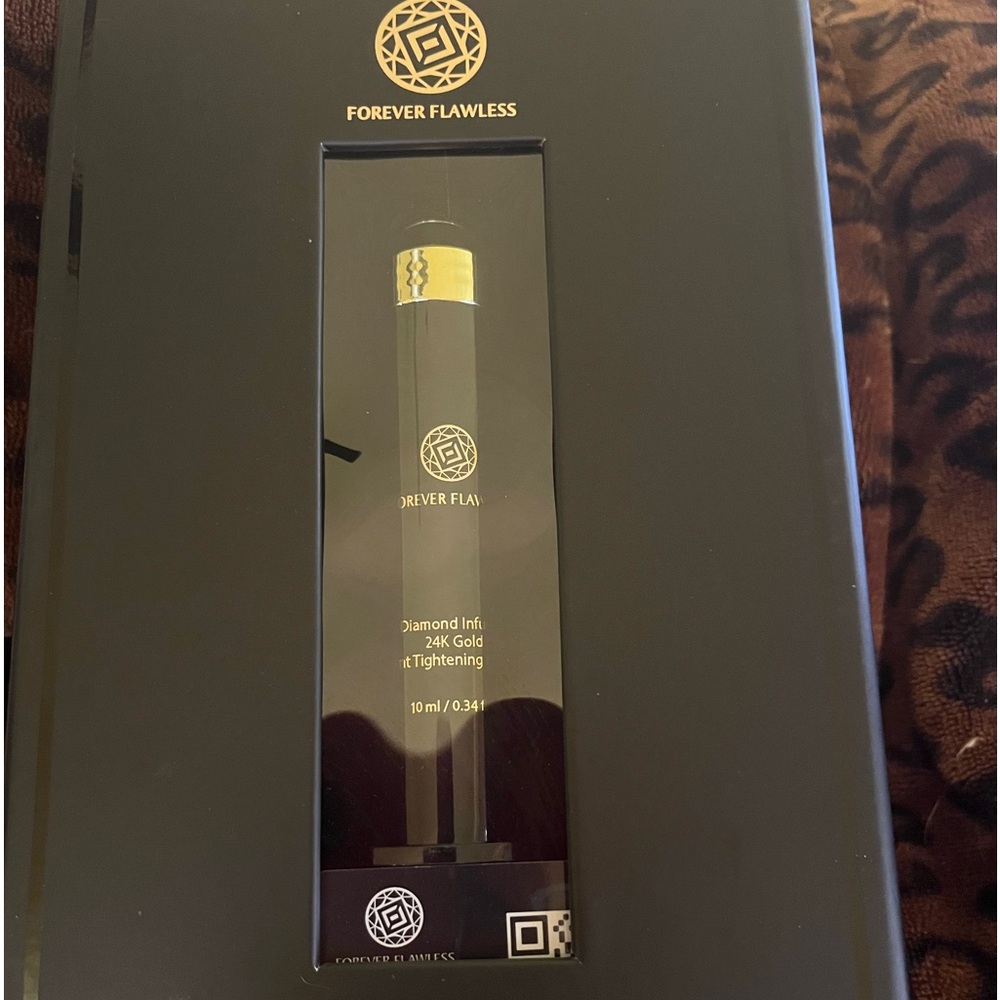 Forever Flawless Diamond Infused 24K Gold instant tightening complex